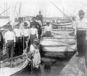 Tarpon Springs History - Greek Sponge Divers early 1900's